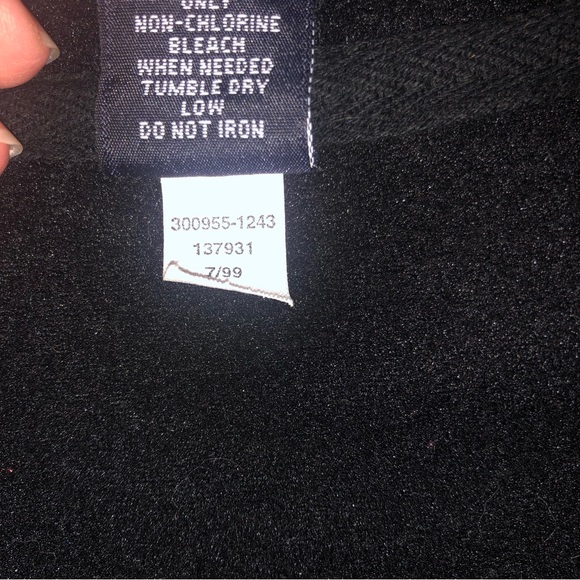 Y2K GAP Fleece Black Zip up Vest with Pockets and hood Size Medium - Picture 4 of 10